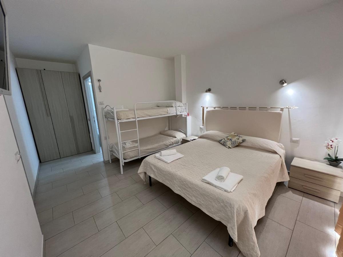 Al Mare Da Francesca Hotel Olbia Exterior photo